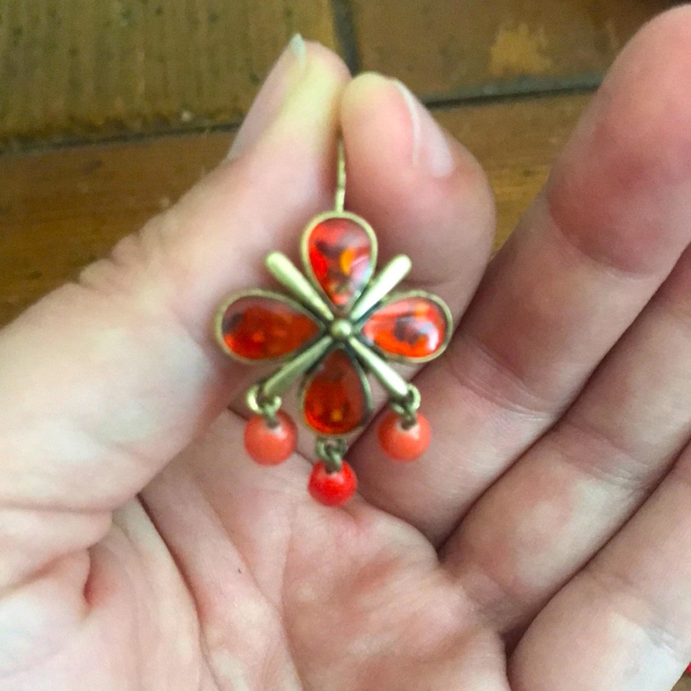 Coral colored Liz Claiborne earrings